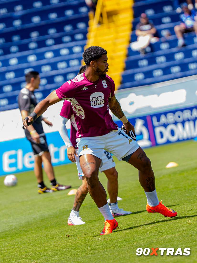 Cartaginés vs Saprissa, foto 1 de 31