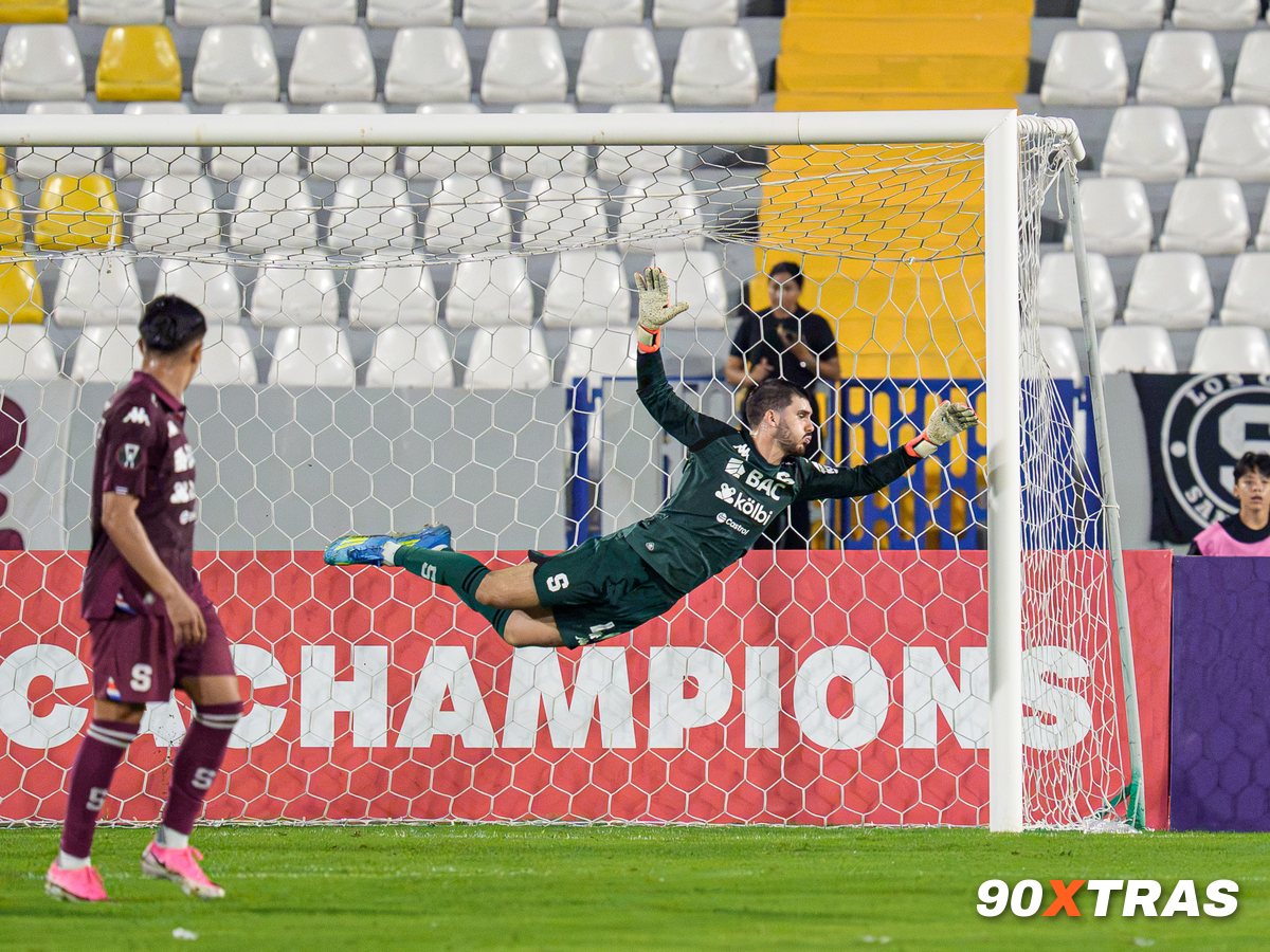 Firpo vs Saprissa, photo 40 of 44
