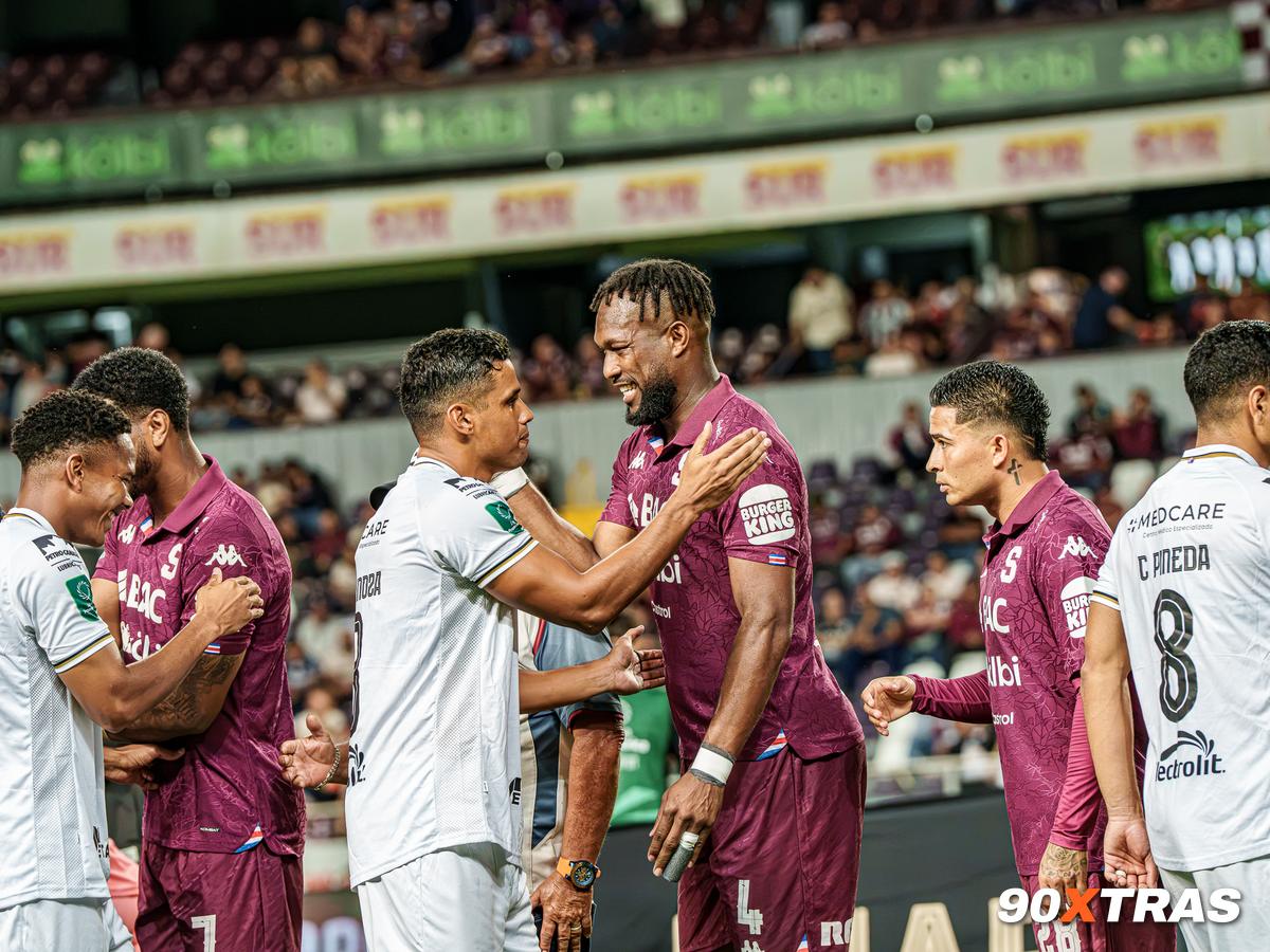 Saprissa vs Sporting FC, foto 2 de 46