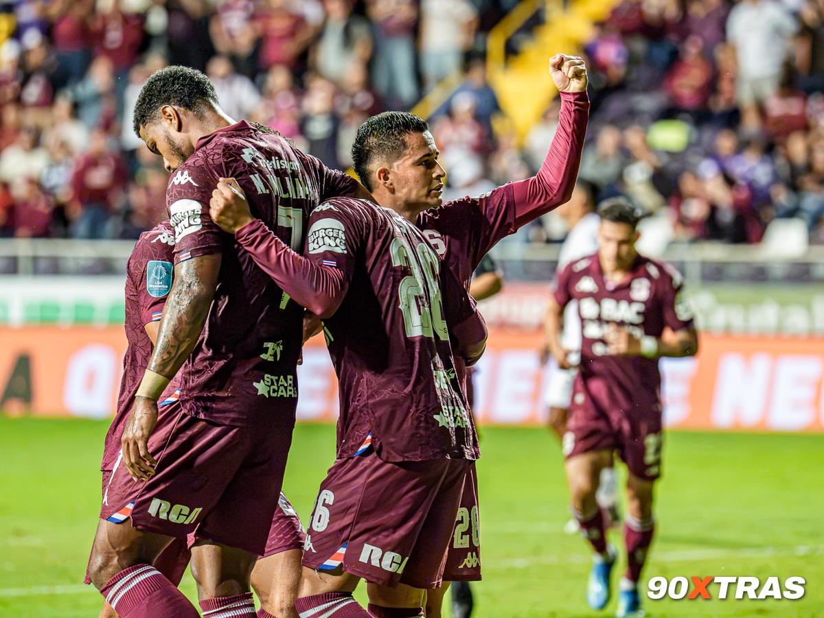 Saprissa vs Sporting FC, foto 15 de 46