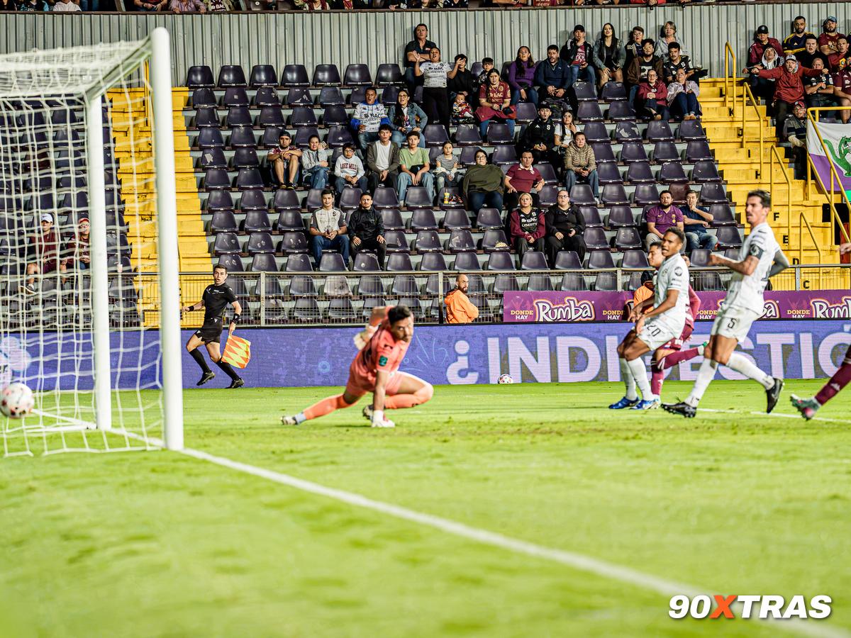 Saprissa vs Sporting FC, foto 24 de 46
