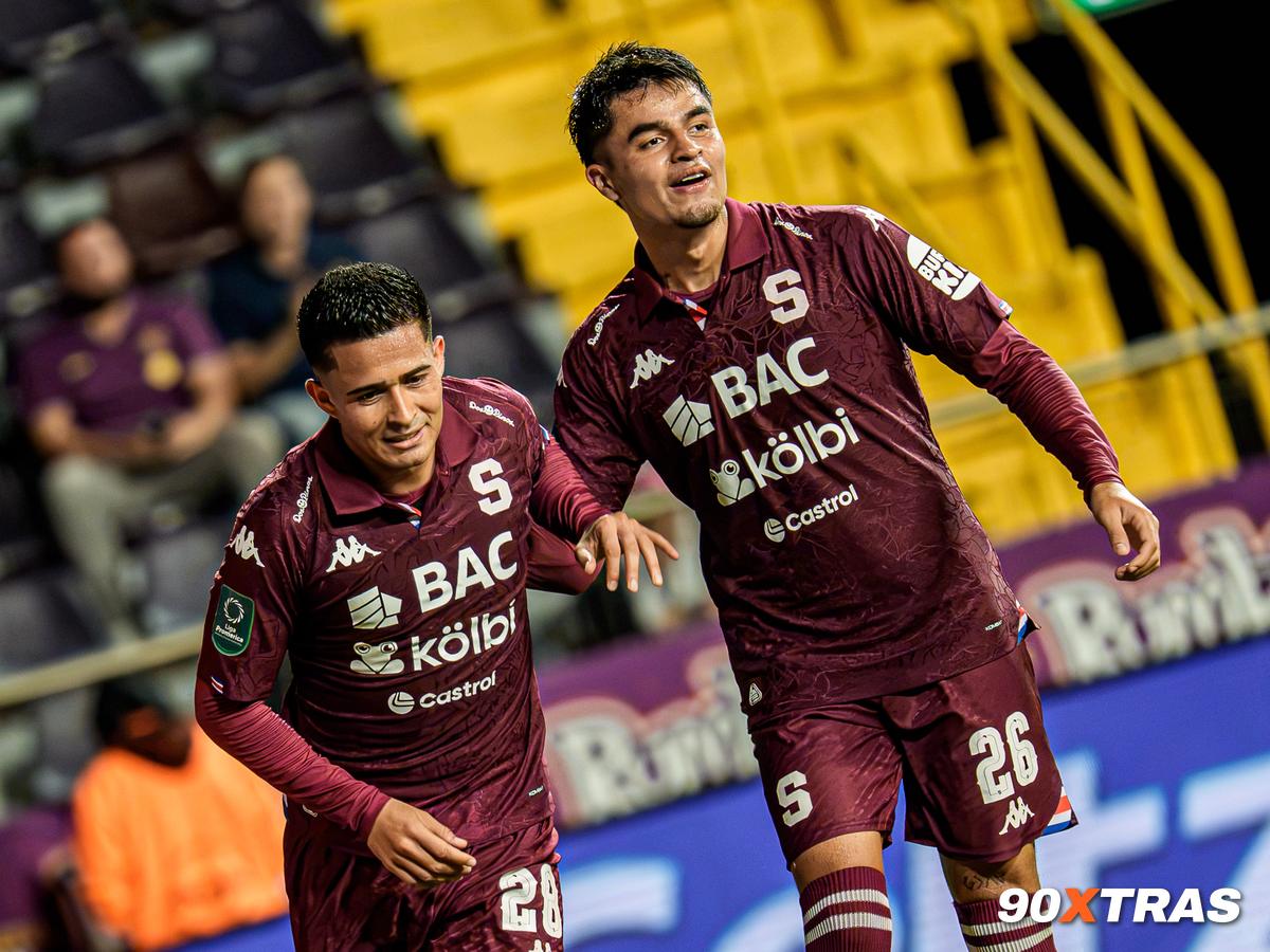 Saprissa vs Sporting FC, foto 25 de 46