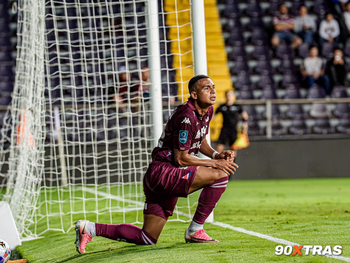 Saprissa vs Sporting FC, foto 30 de 46