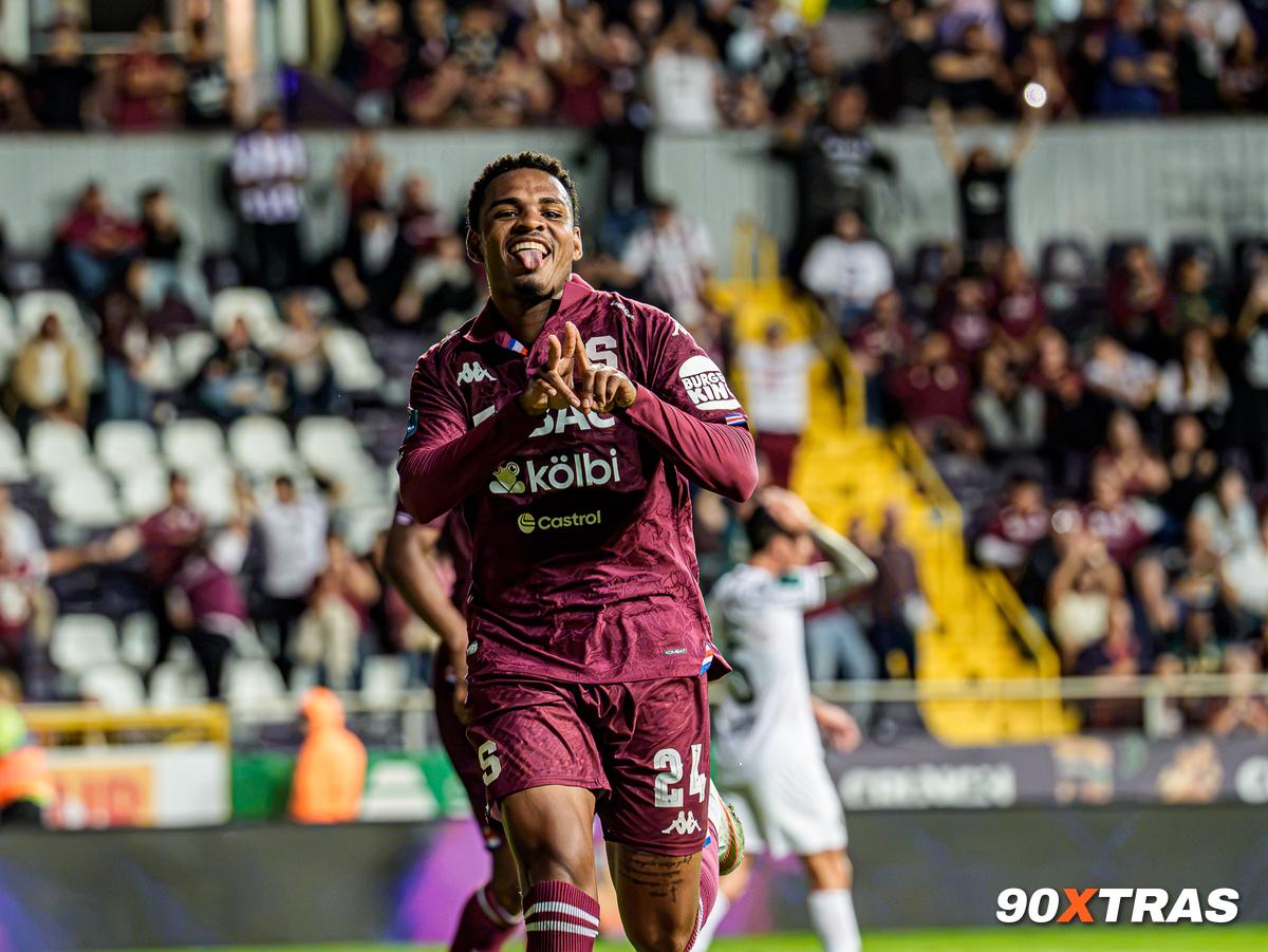 Saprissa vs Sporting FC, foto 38 de 46