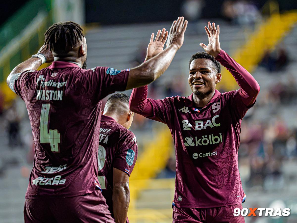 Saprissa vs Sporting FC, foto 42 de 46