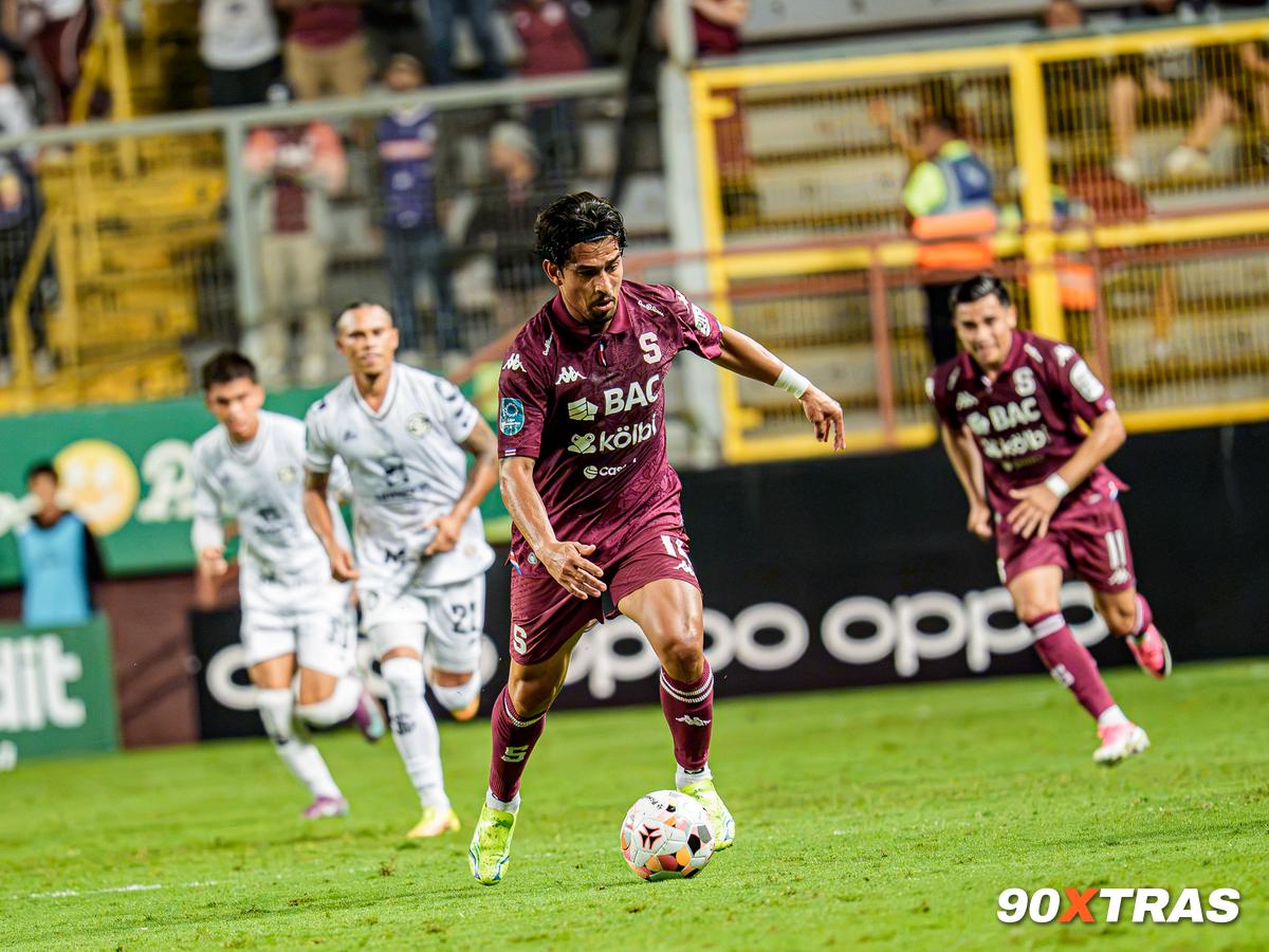 Saprissa vs Sporting FC, foto 45 de 46